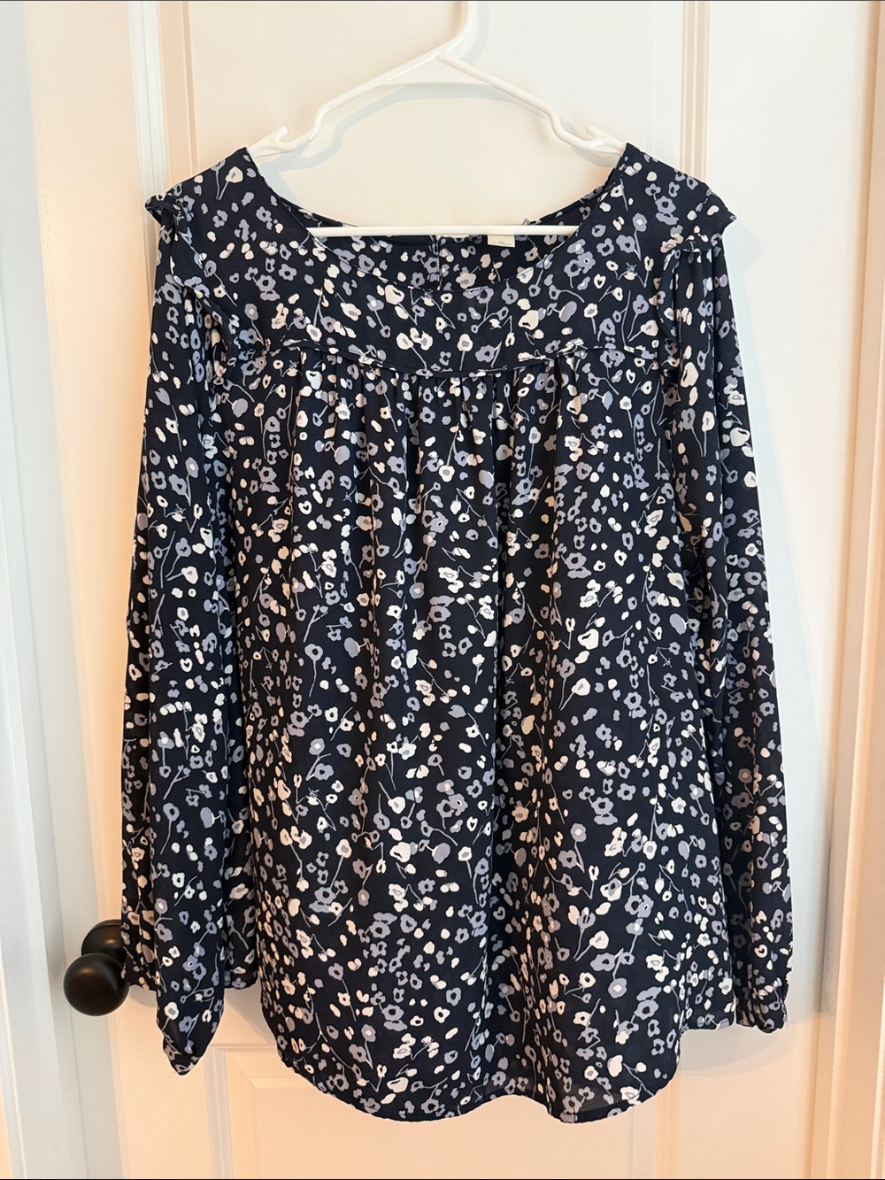 LOFT Navy and White Floral Long-Sleeve Blouse